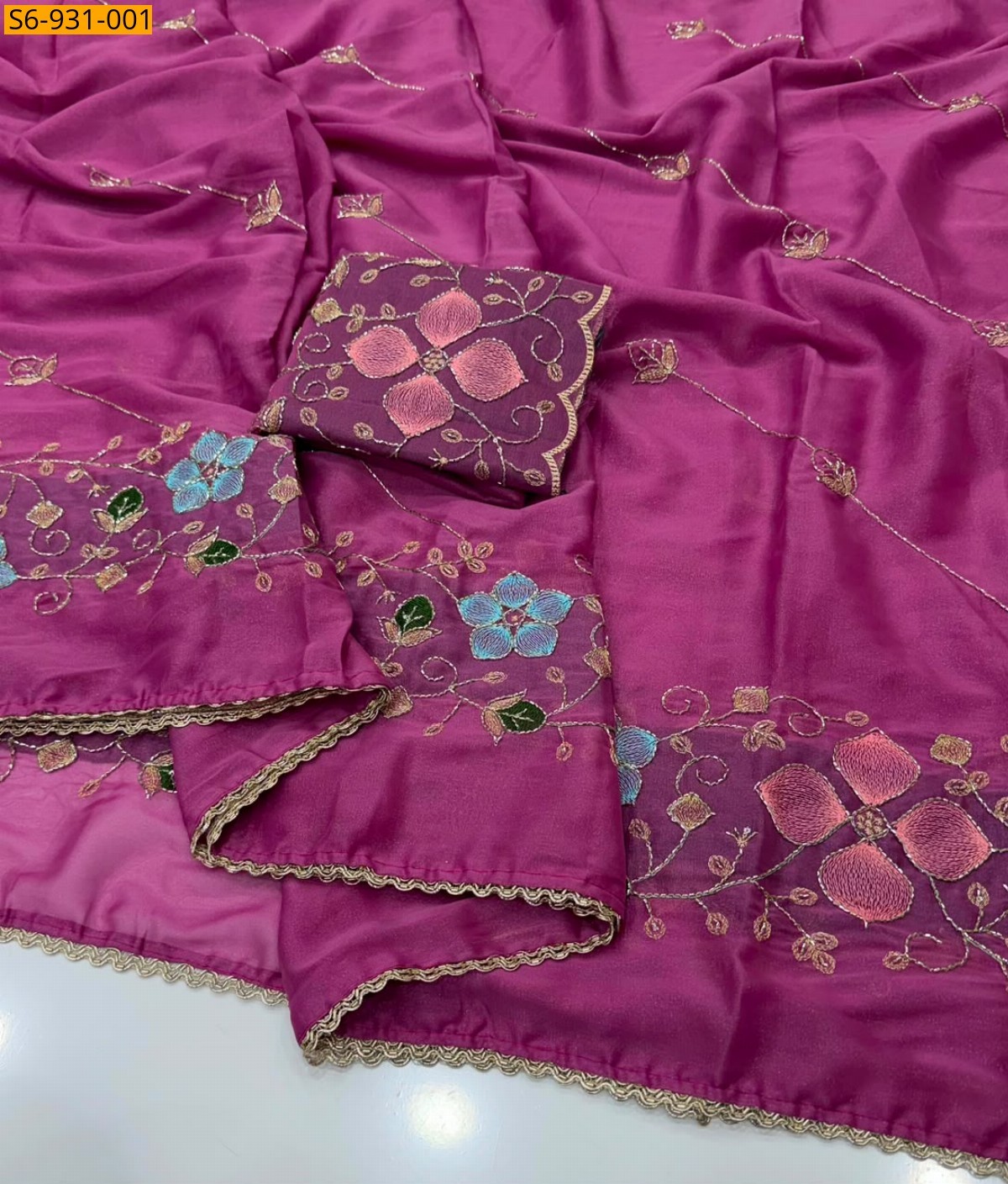 Magenta Fancy Star geogette Sarees