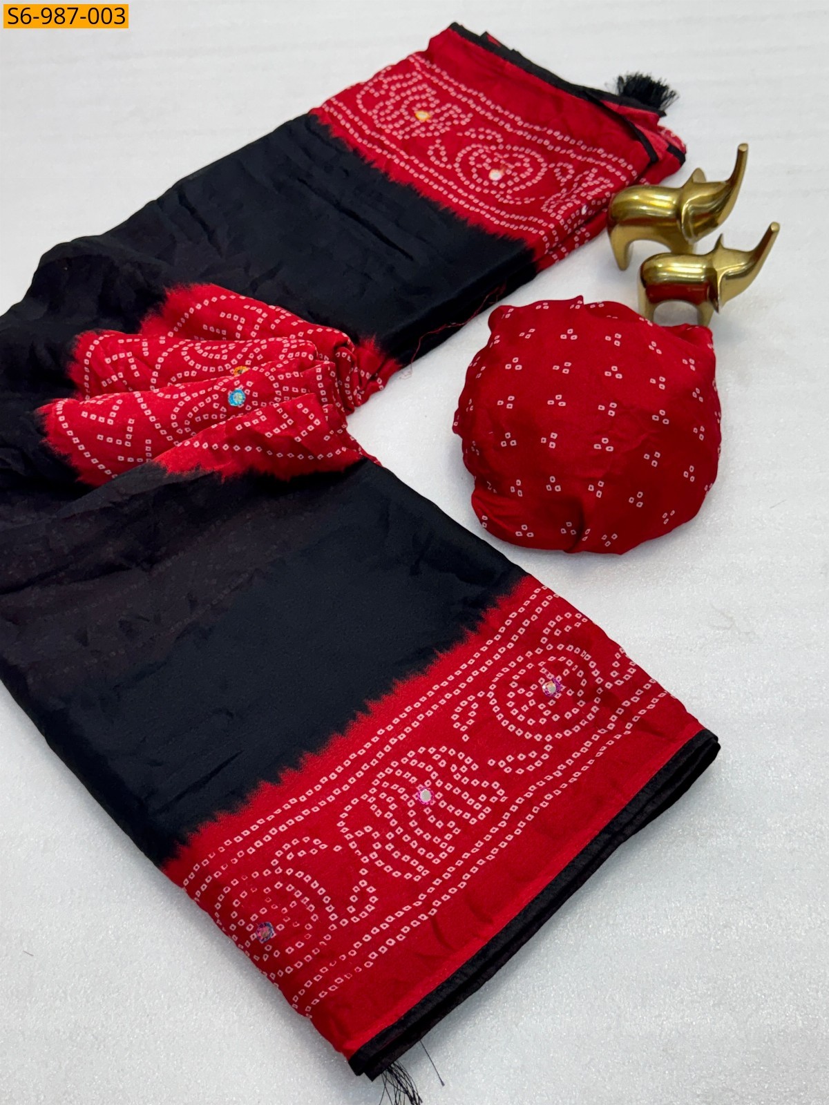 Black Fancy Moss Bhandhani Printed Saree