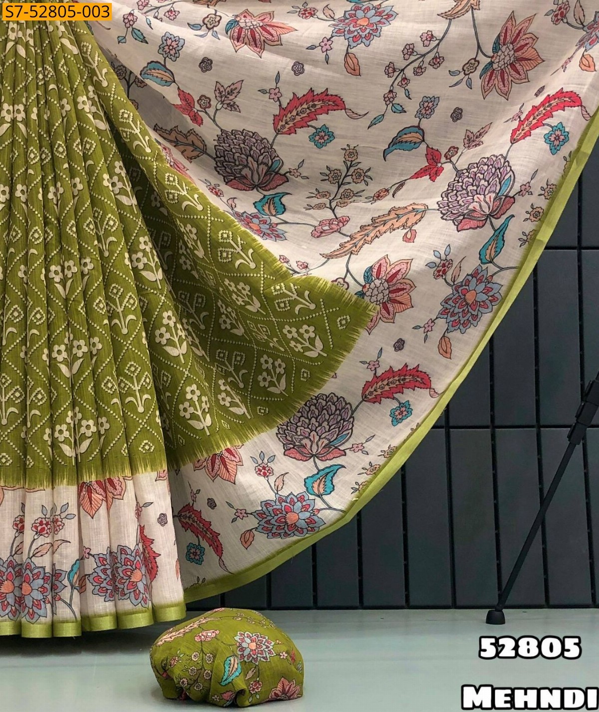 Mehnti Green Fancy Soft linen patola design Saree