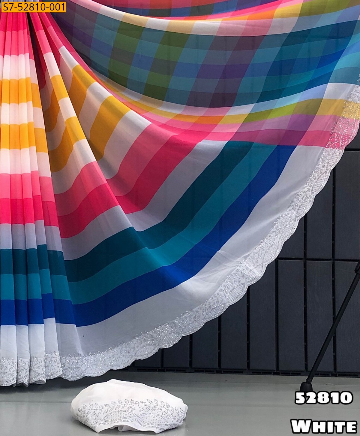 White Weightless chiffon Sarees