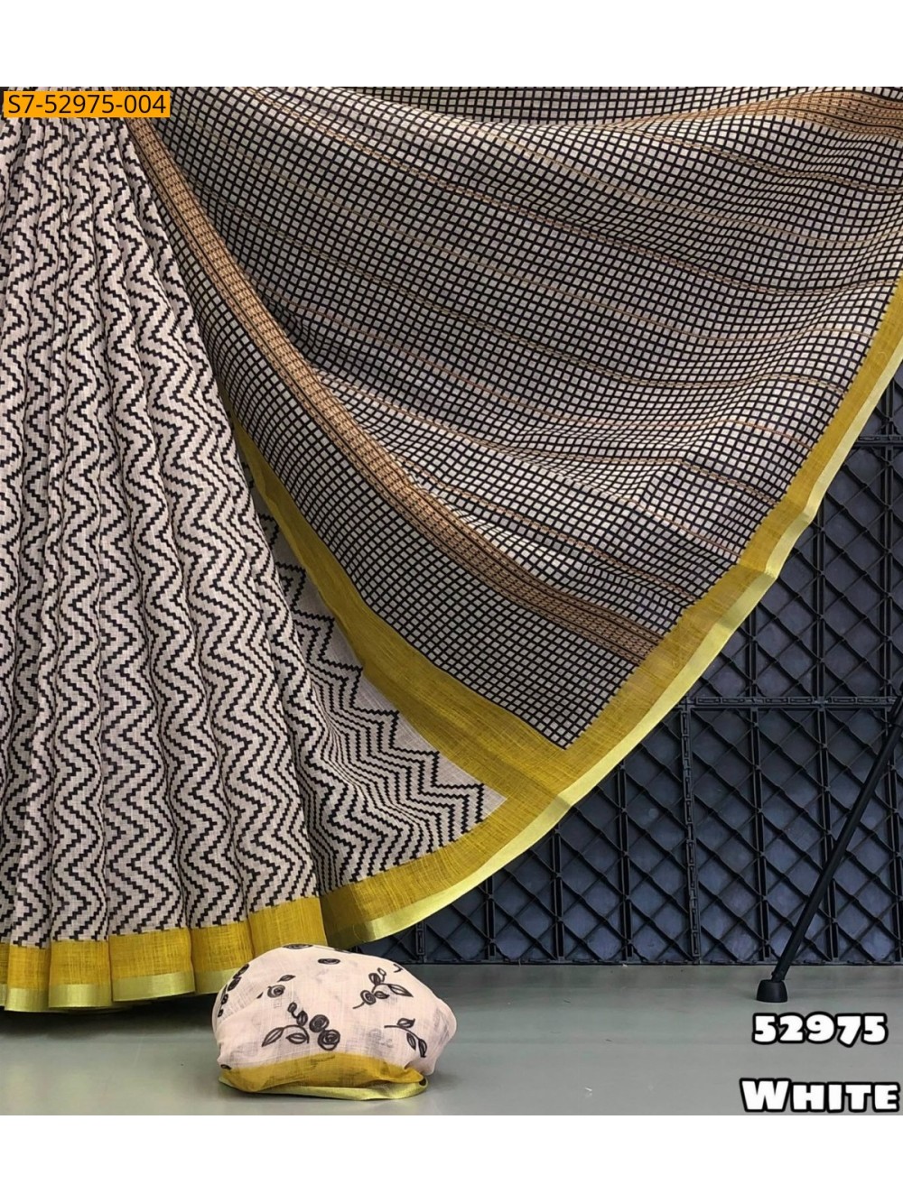 Fancy  Soft Lenin Sarees