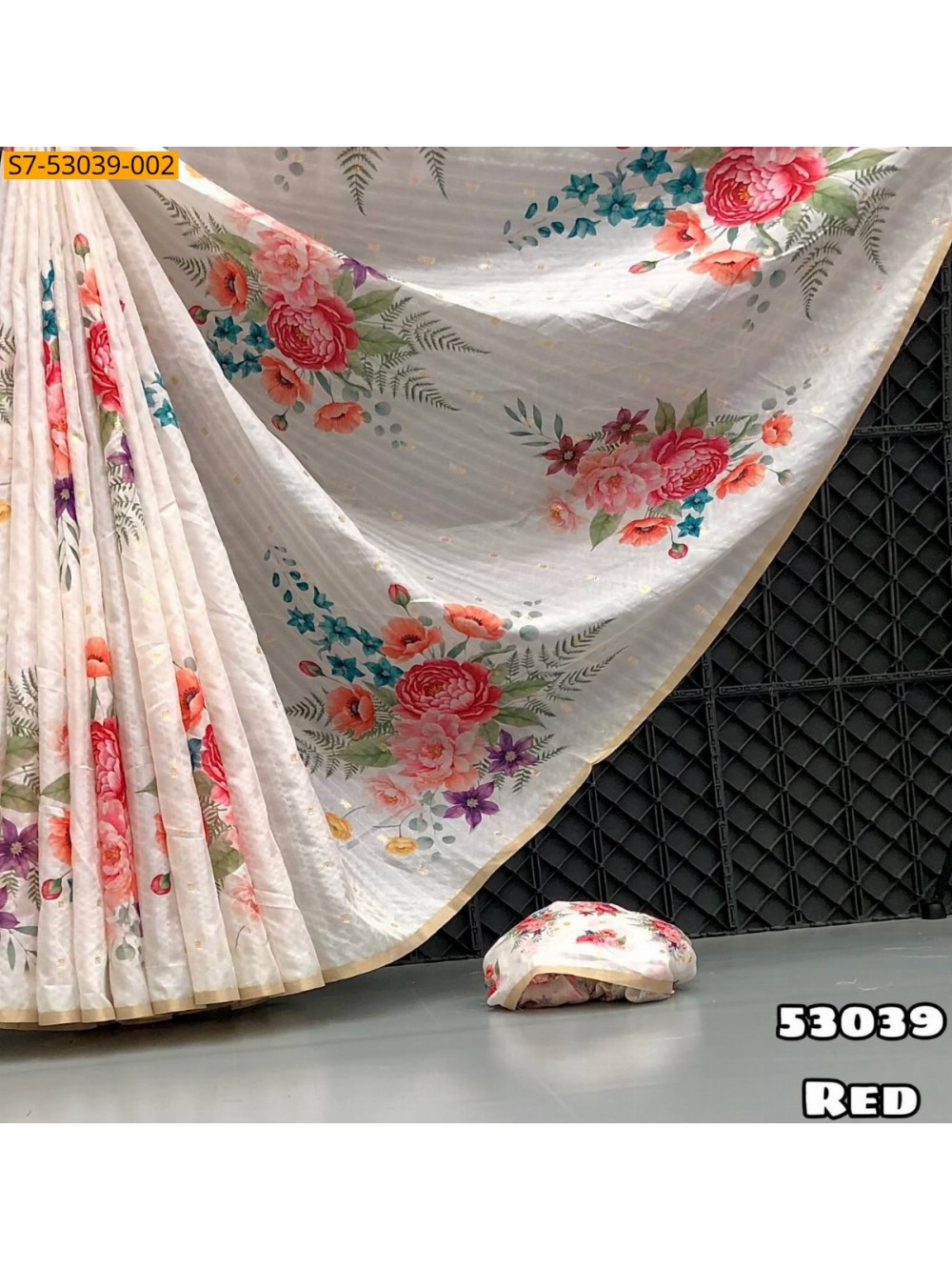 Fancy Soft Dola Silk Saree