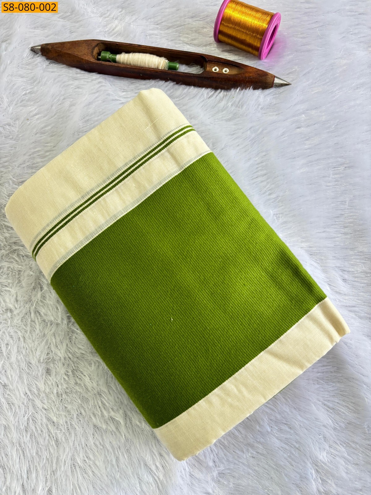 Halfwhite with Green Fancy kattikara tissues set mundu