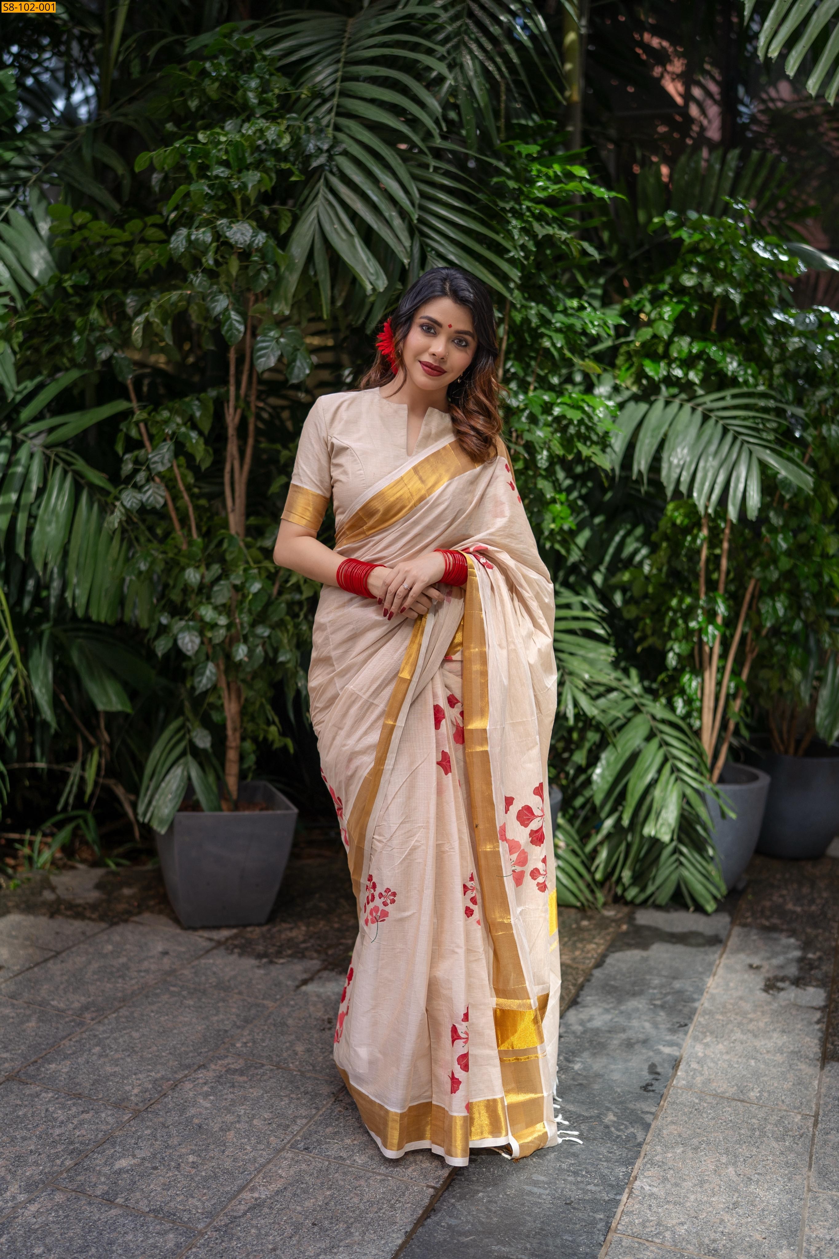 Sandle Poomaram Kasavu Cotton Saree