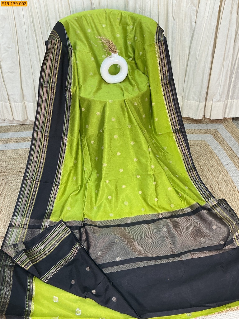 [S19-139-002] Banarasi semi dupian warm silk Saree (S19-139-002)