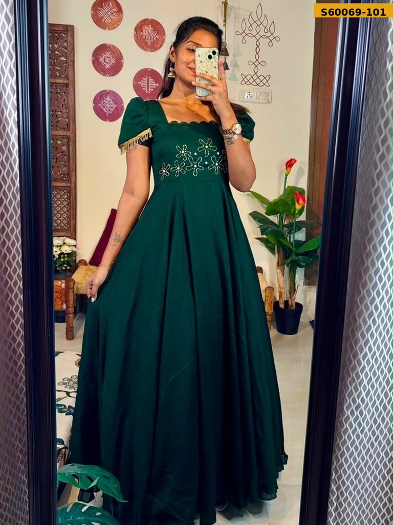 Fancy Vichitra Silk Blooming Gown